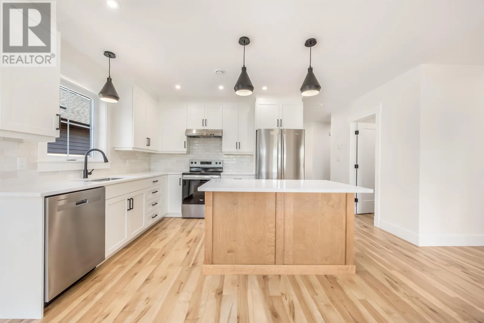 32 Reddin Heights