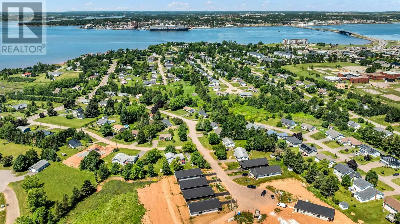 32 Reddin Heights