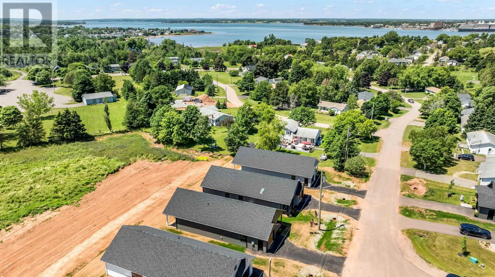 32 Reddin Heights