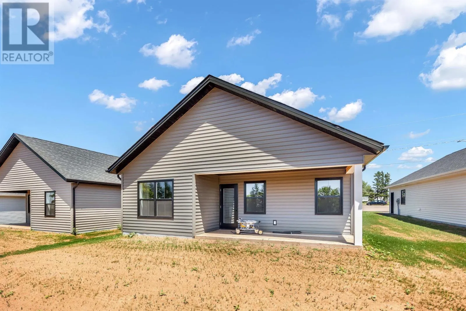 32 Reddin Heights