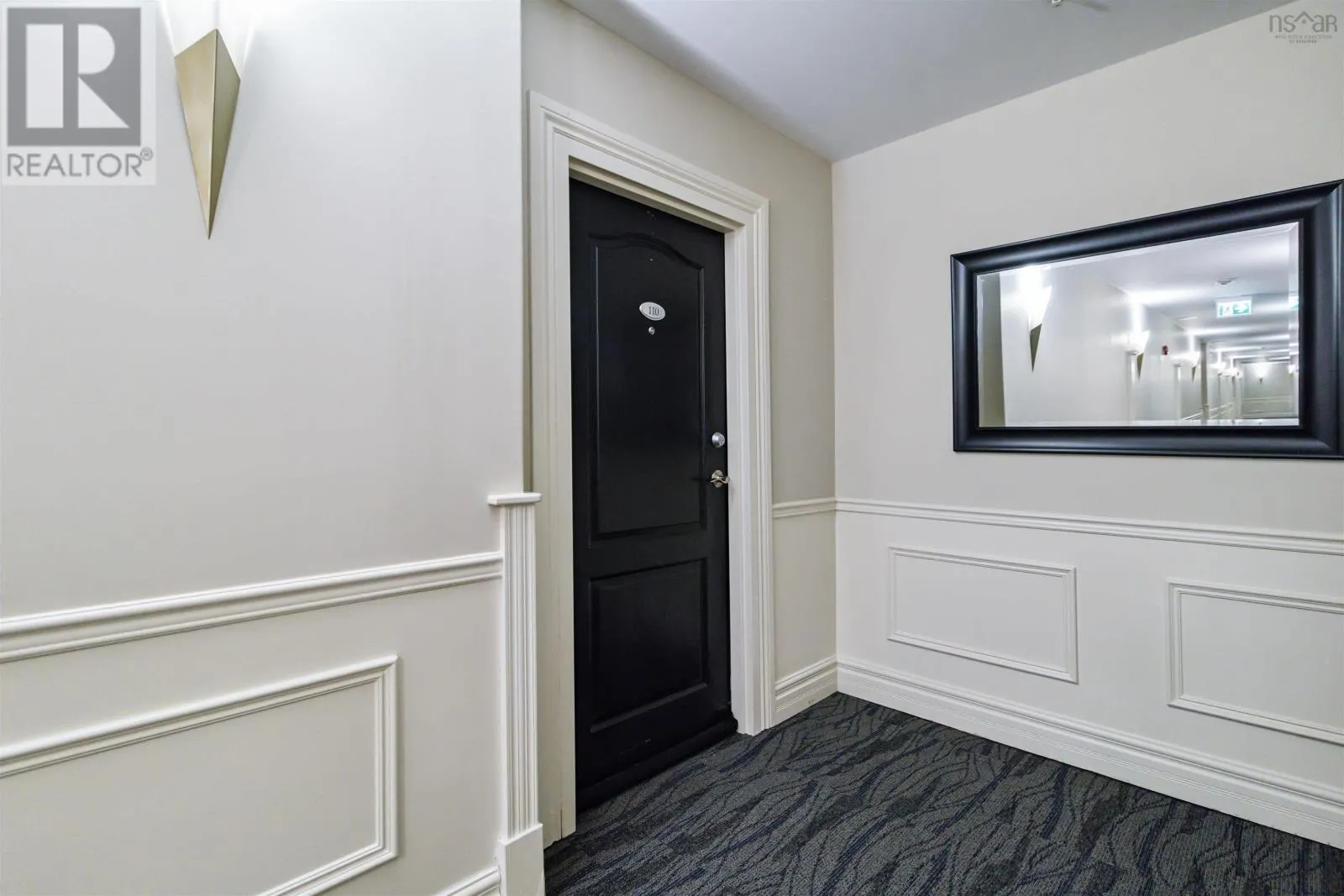 110 53 Bedros Lane