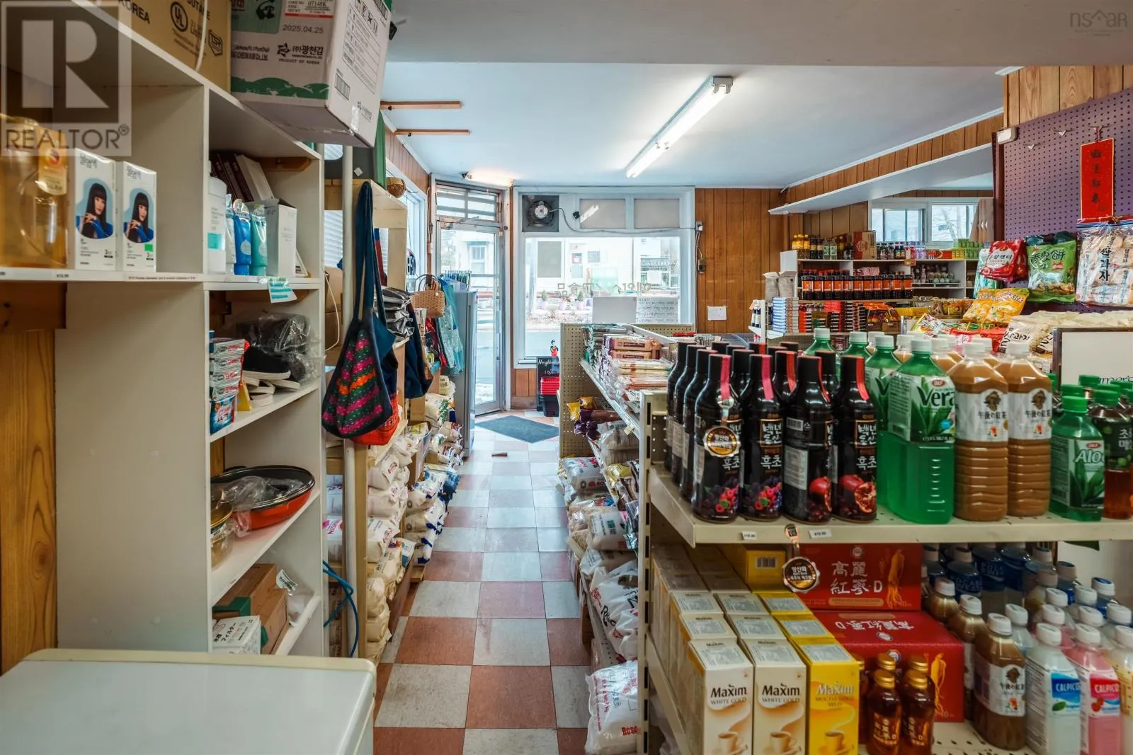 7018 Chebucto