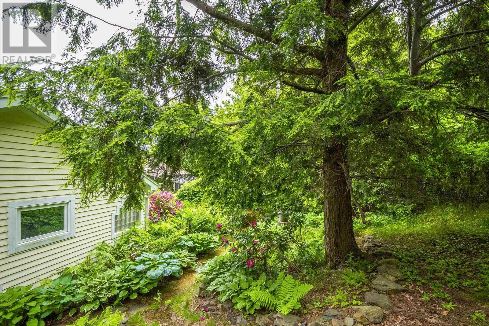 14 Retreat Avenue