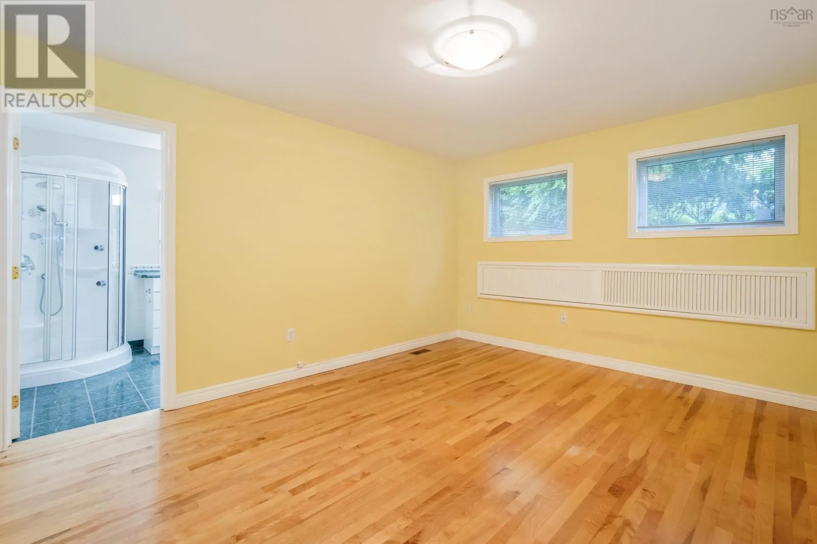 14 Retreat Avenue