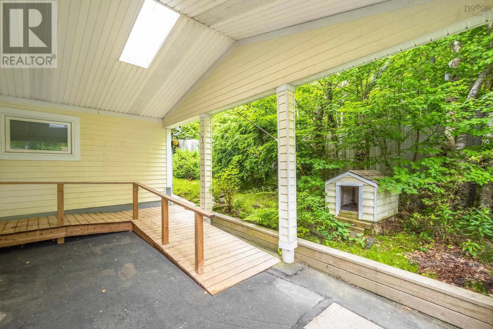 14 Retreat Avenue