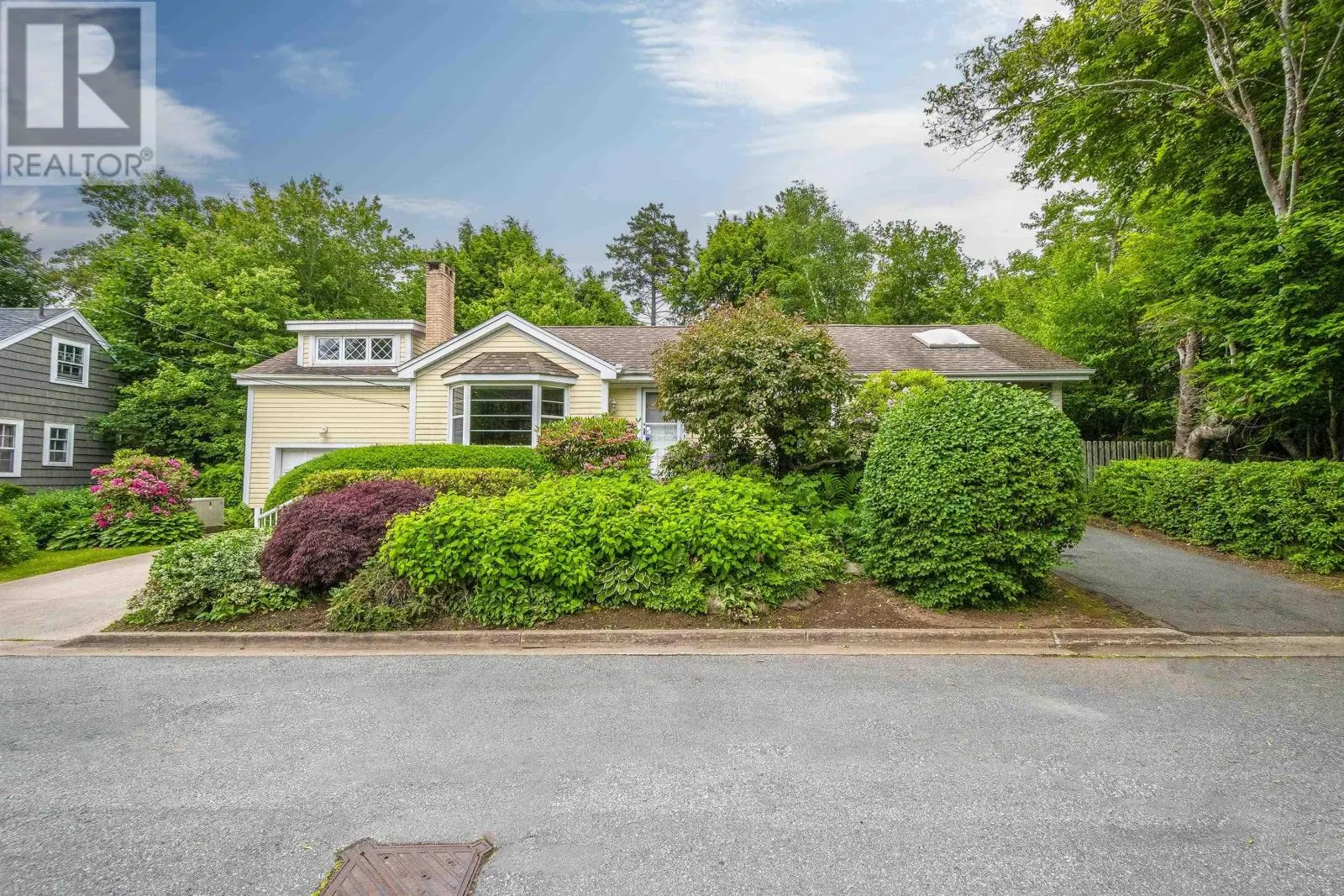 14 Retreat Avenue