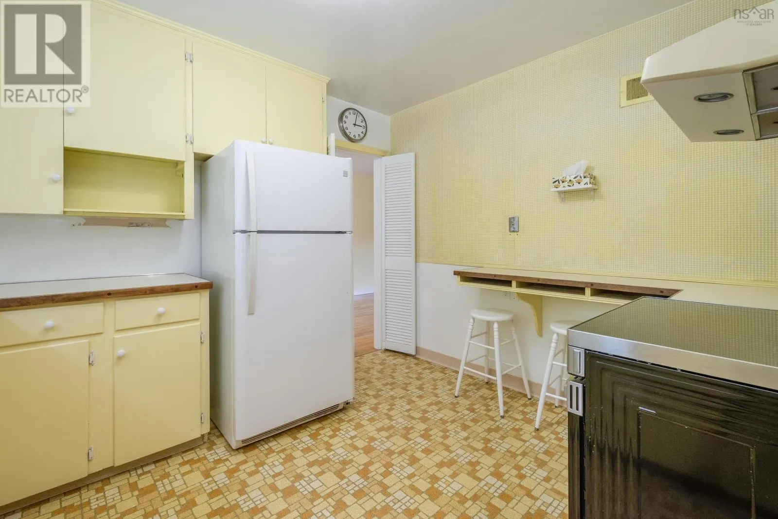 14 Retreat Avenue