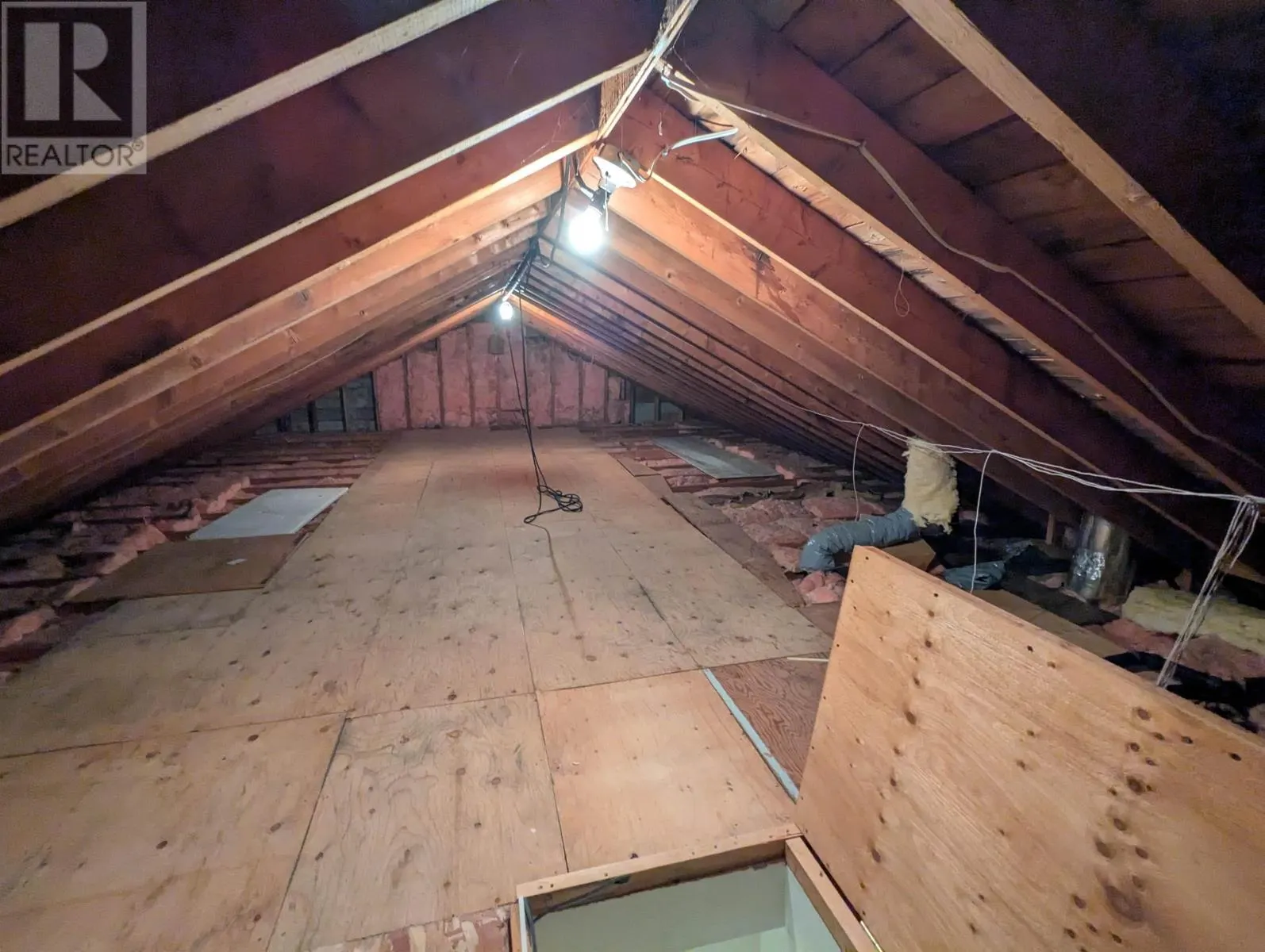 14 Retreat Avenue