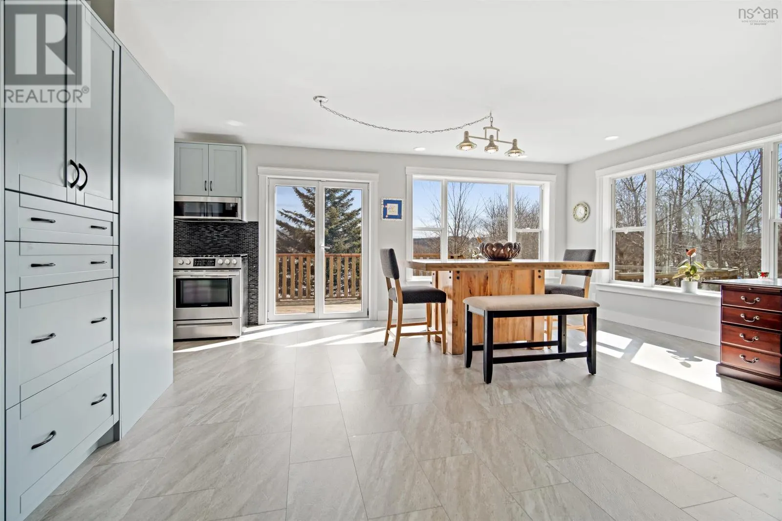 1305 Fall River Road