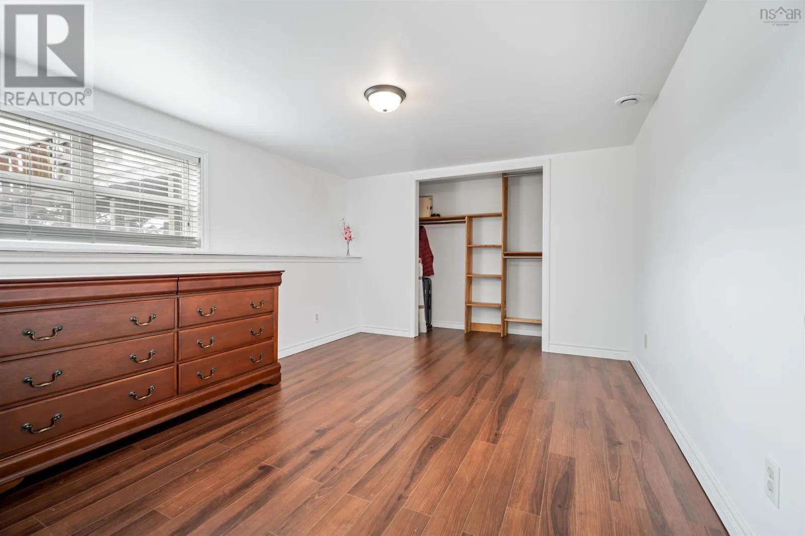 1305 Fall River Road