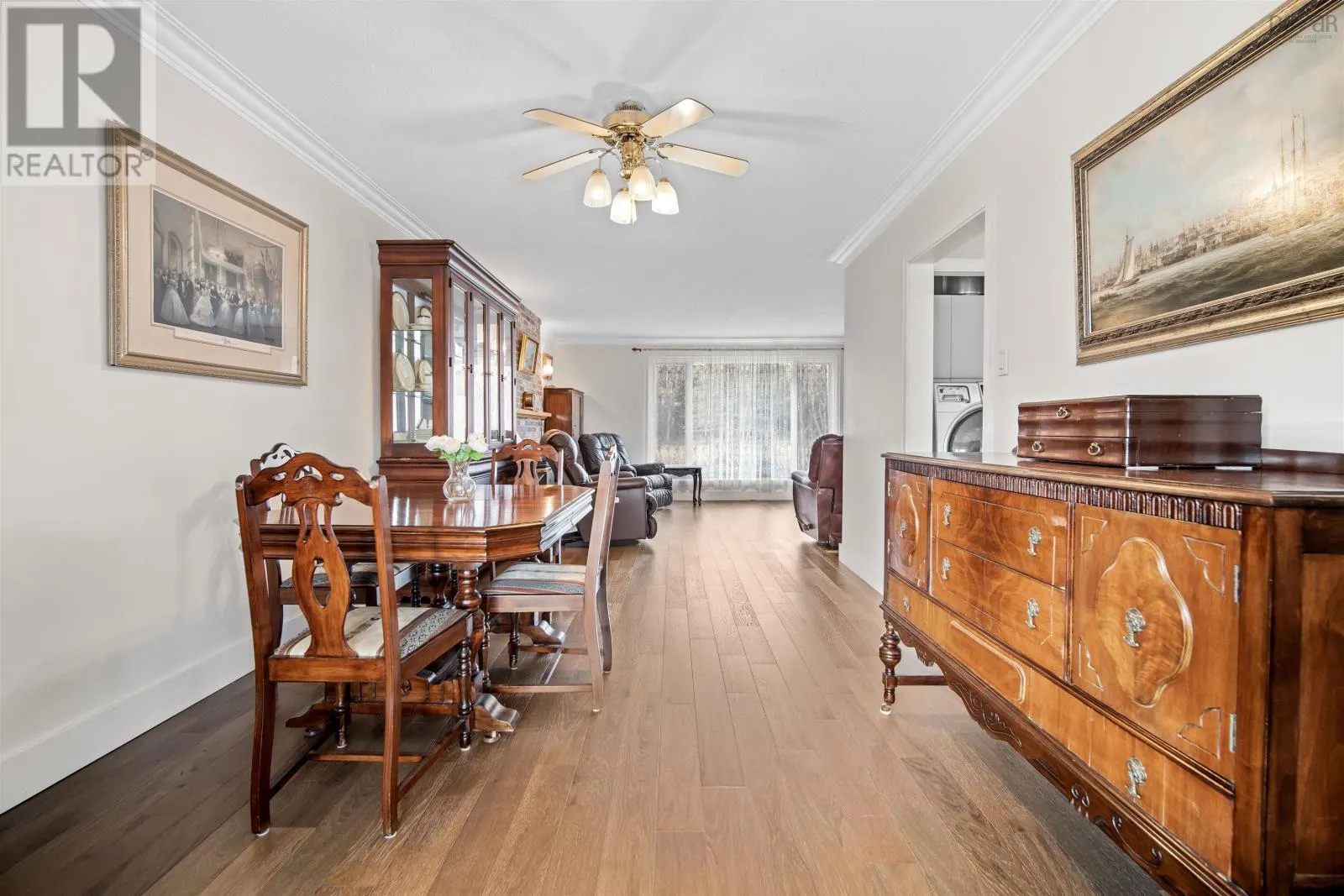 1305 Fall River Road