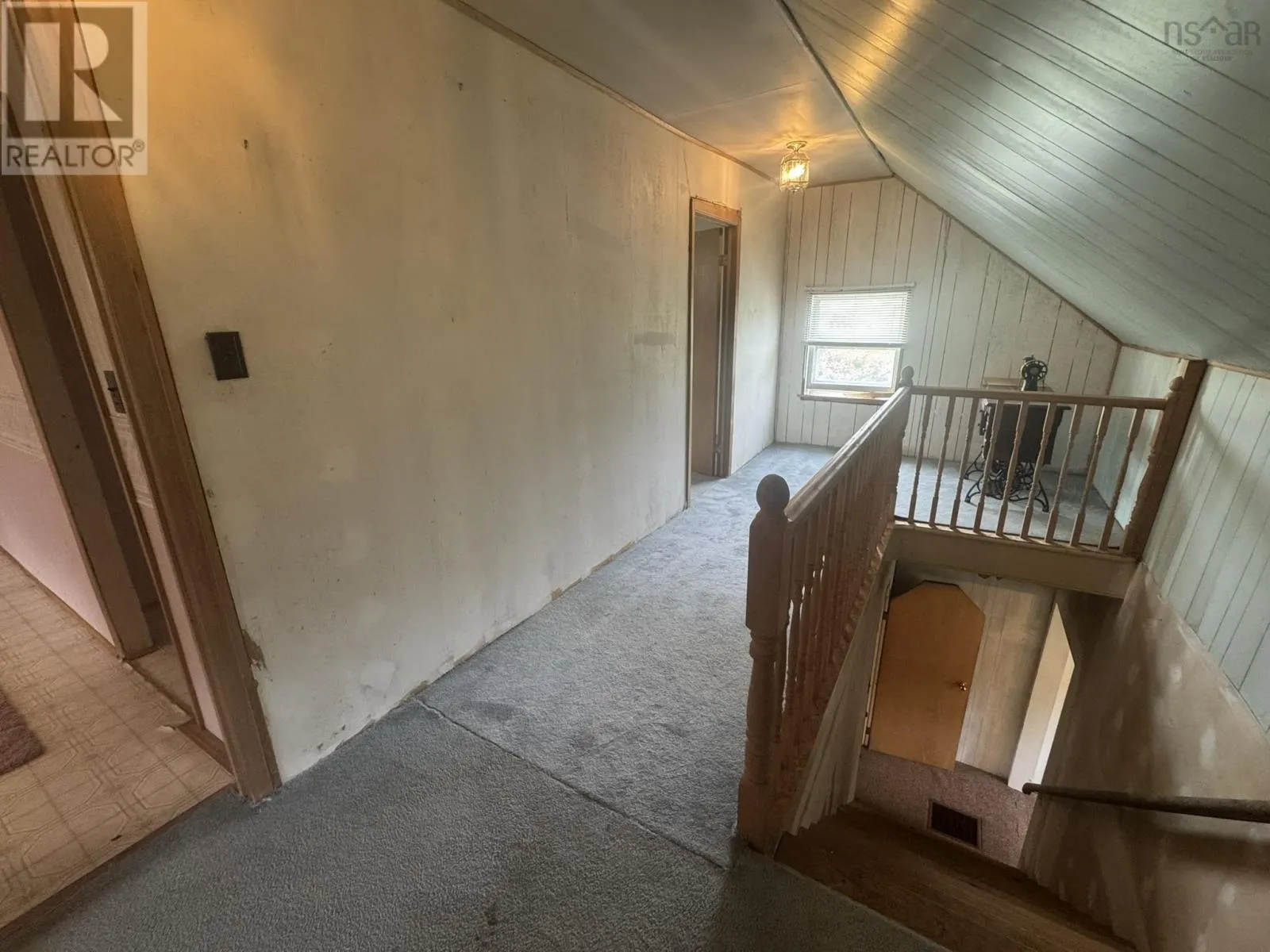 185 West Caledonia Road