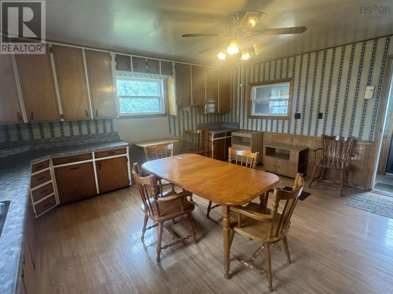 185 West Caledonia Road