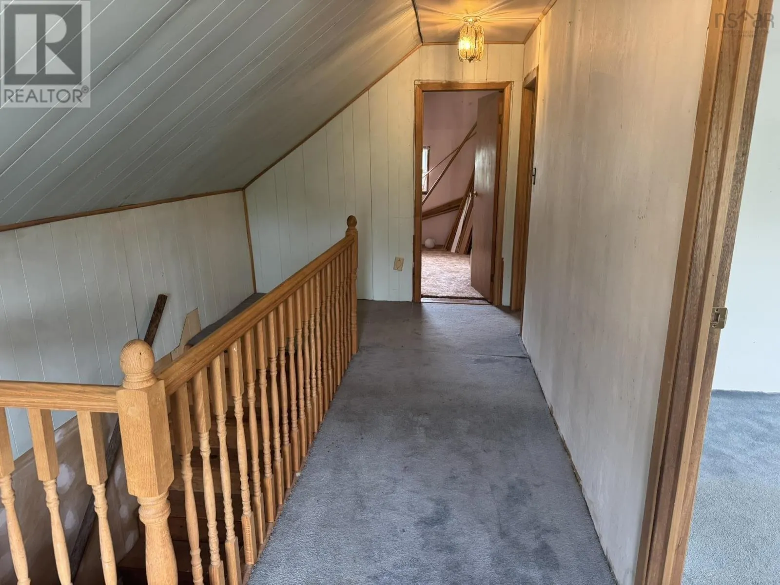 185 West Caledonia Road