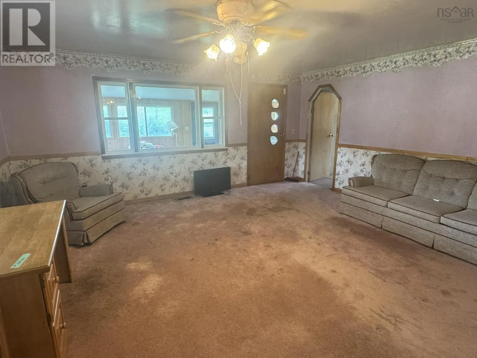 185 West Caledonia Road