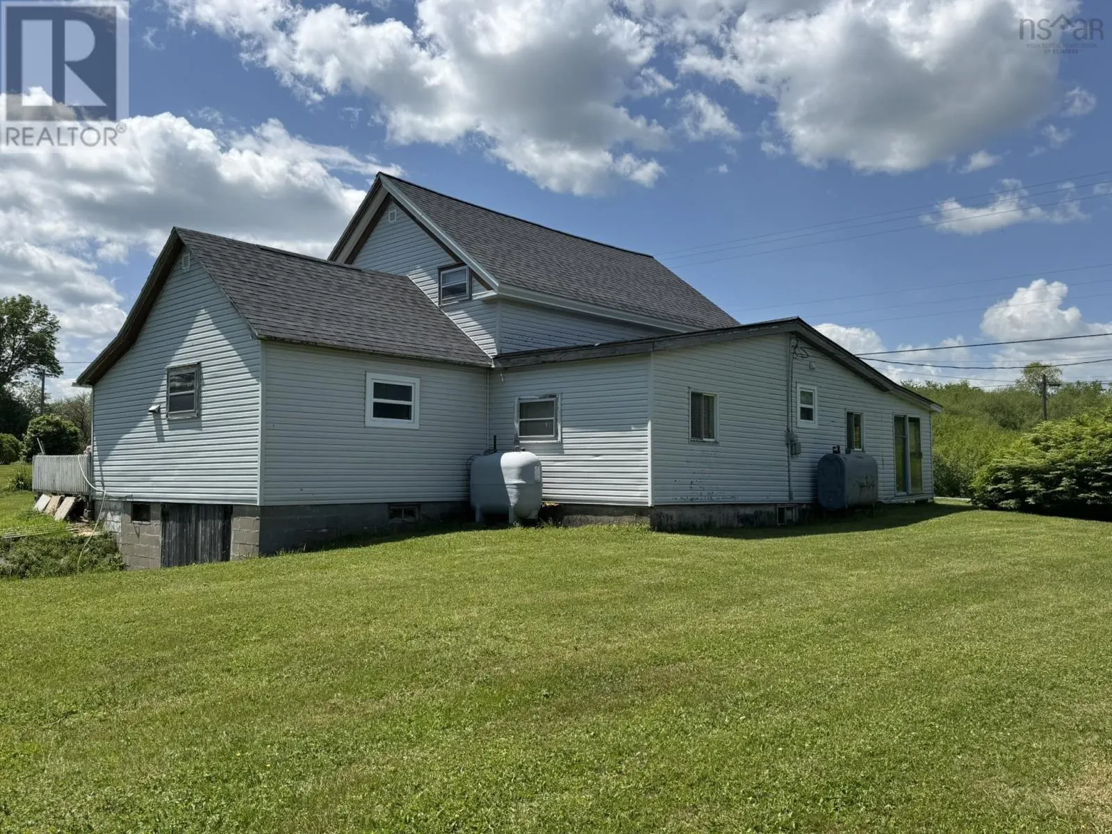 185 West Caledonia Road