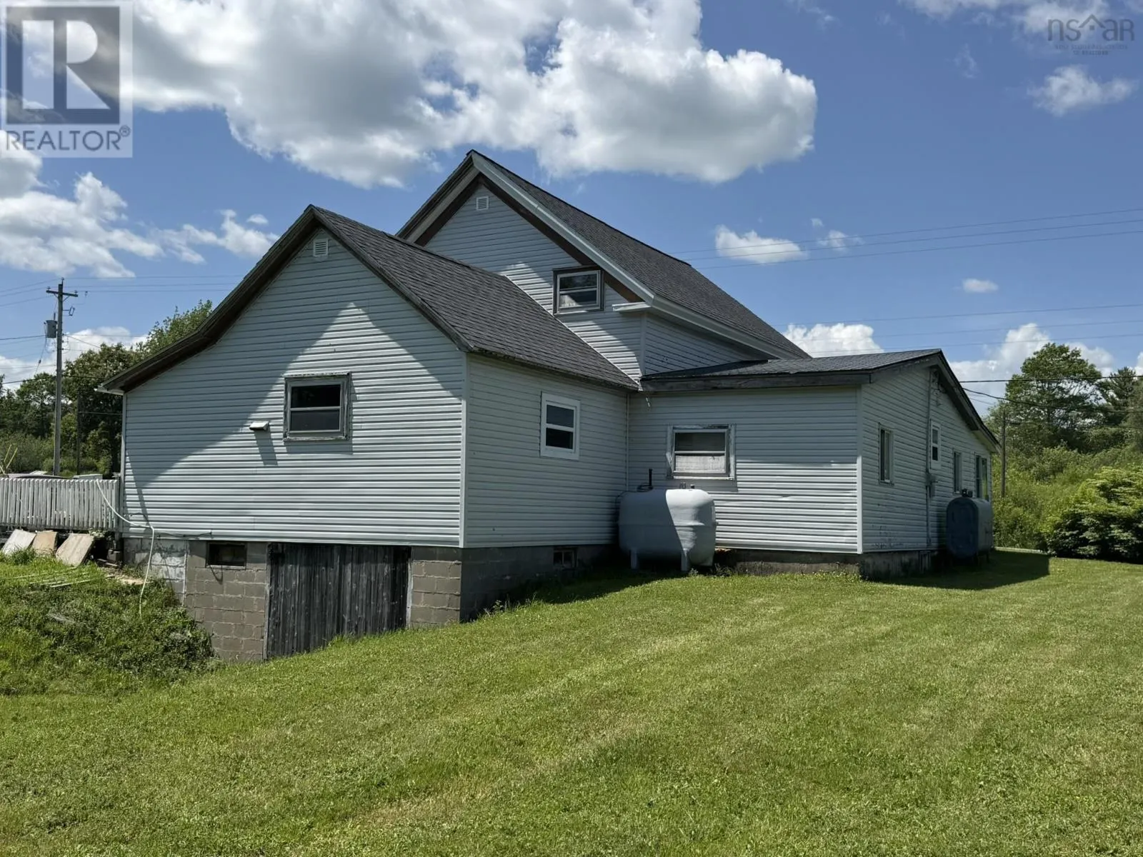 185 West Caledonia Road