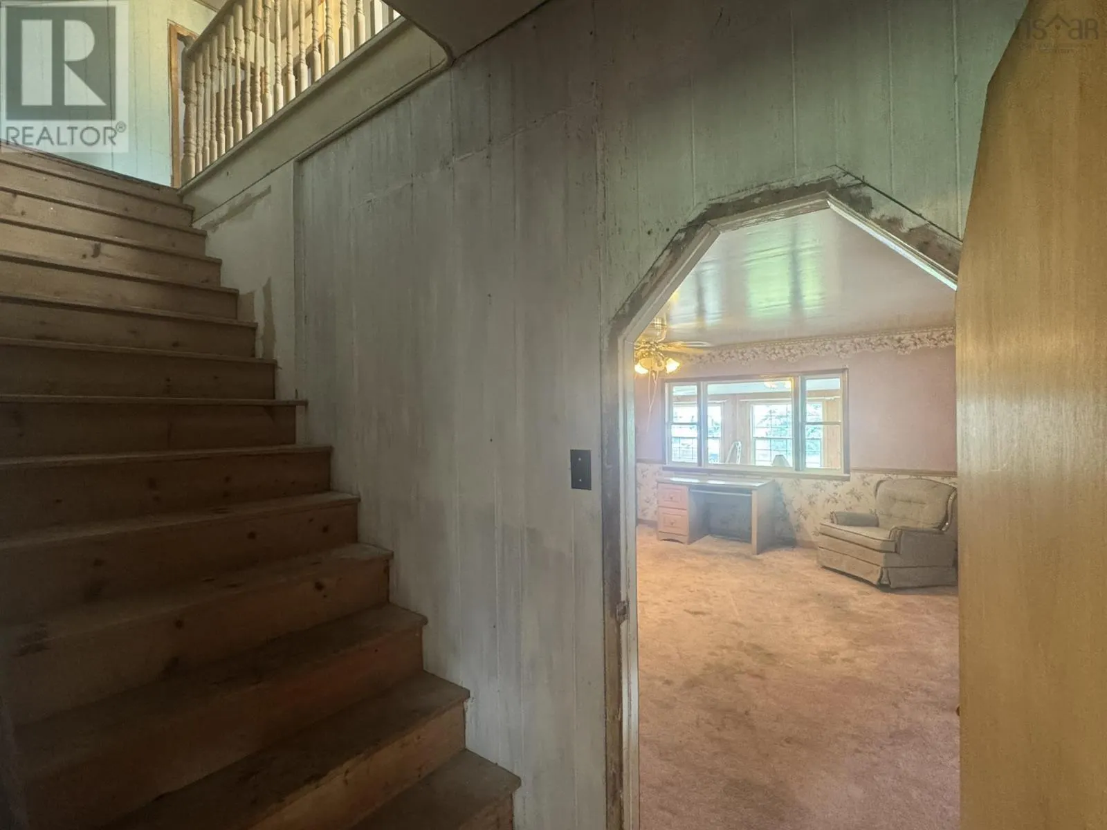 185 West Caledonia Road