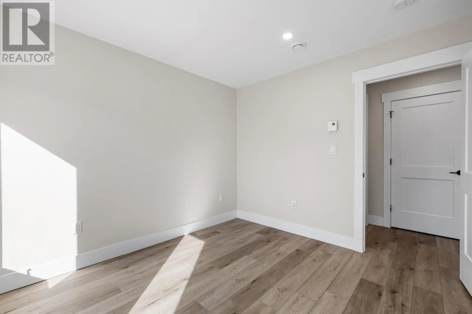 15 Balderston Court