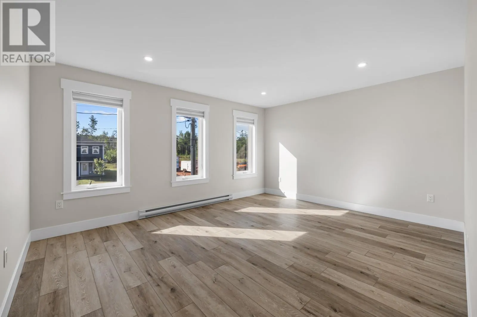 15 Balderston Court