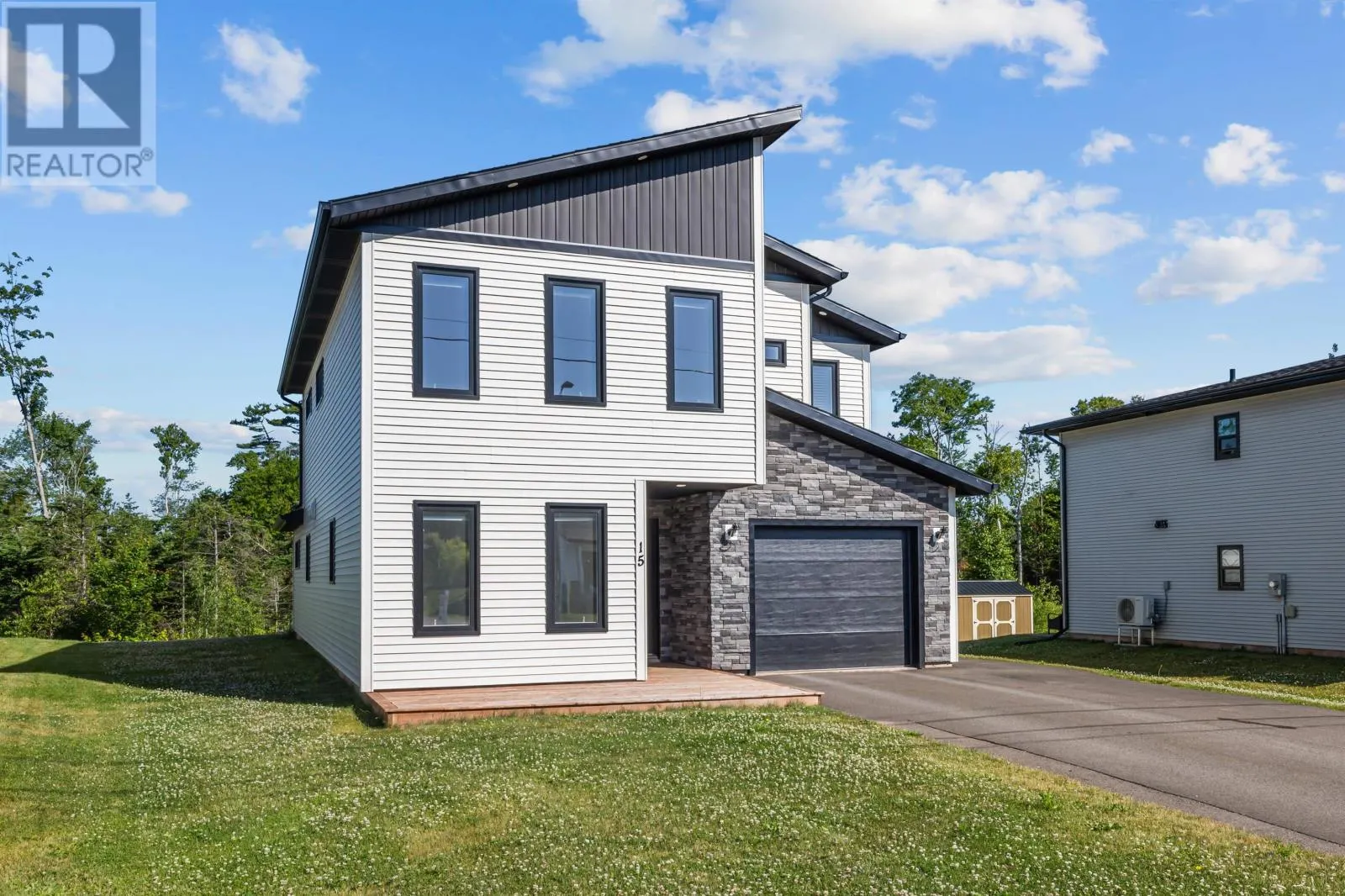 15 Balderston Court