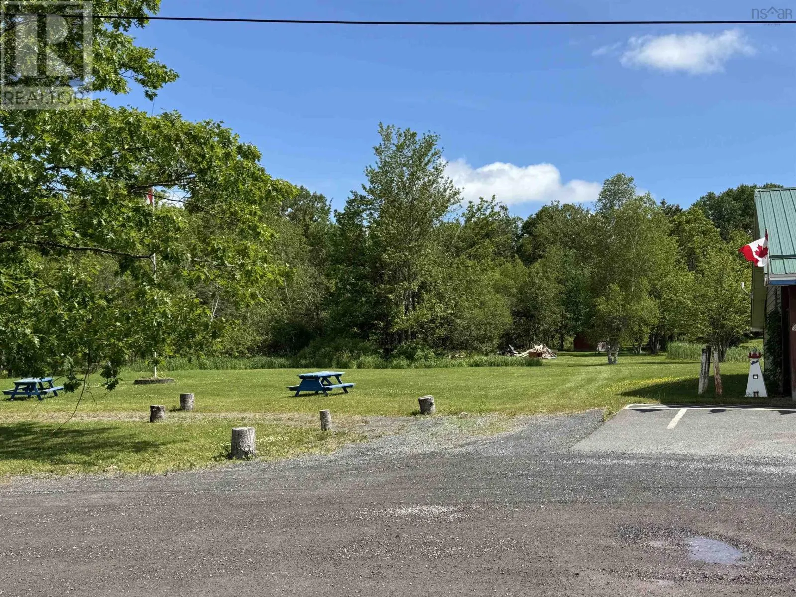 8139 Highway 6