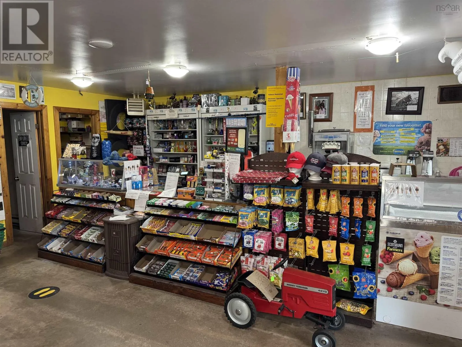 8139 Highway 6