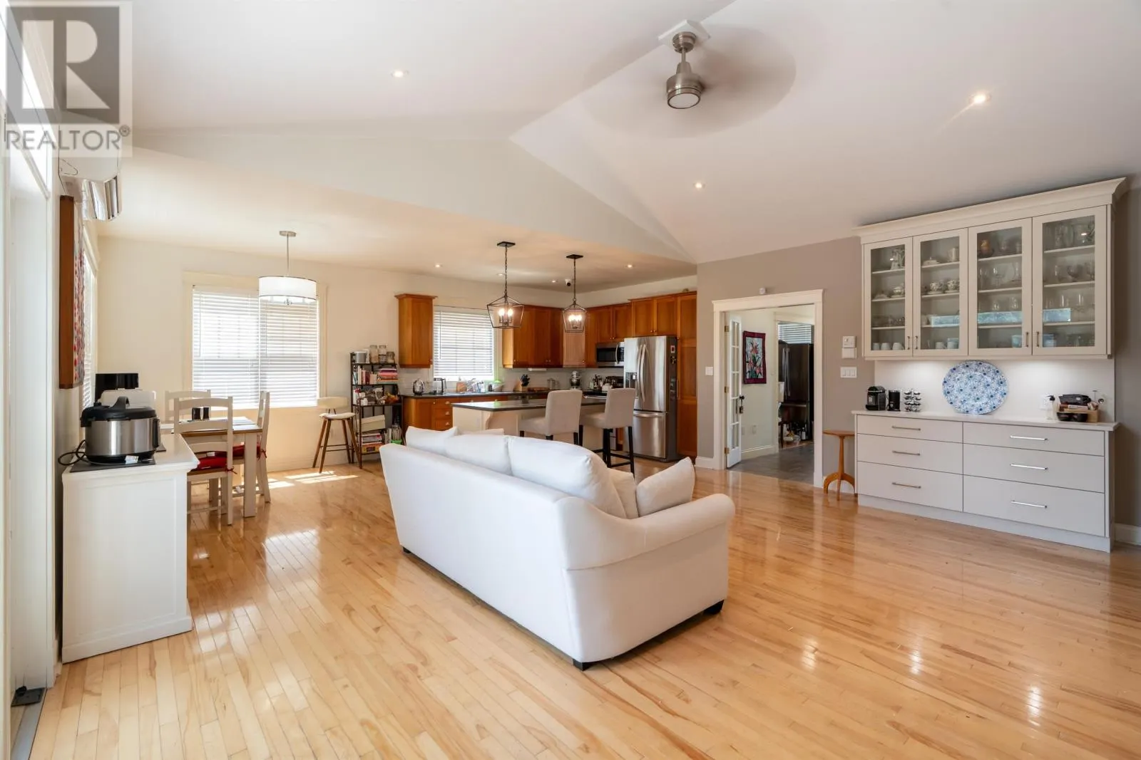 50 GOLF VIEW Drive