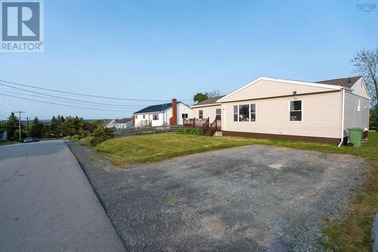 30 Woodcrest Avenue