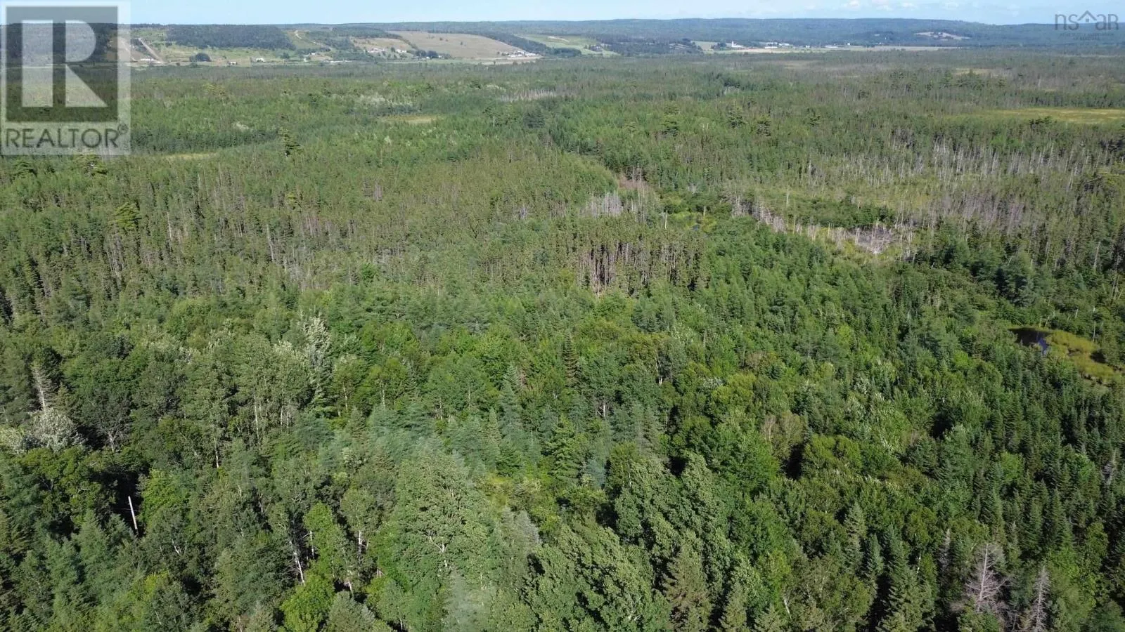 Acreage Highway 105