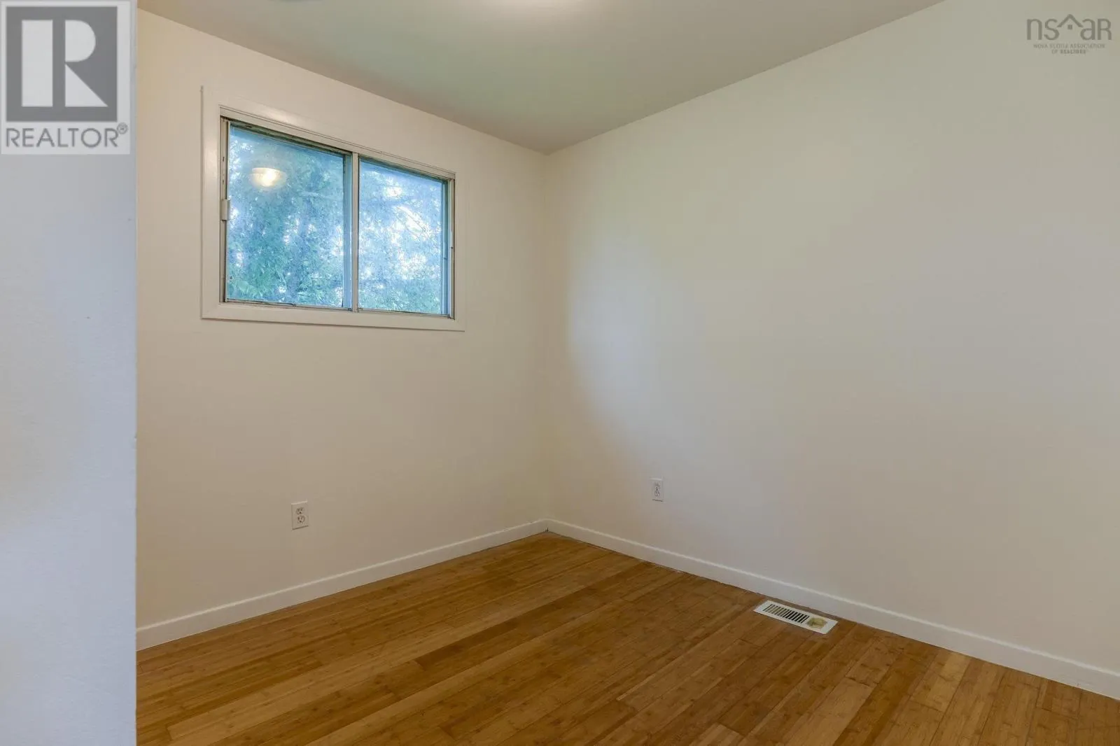 91/93 Roleika Drive