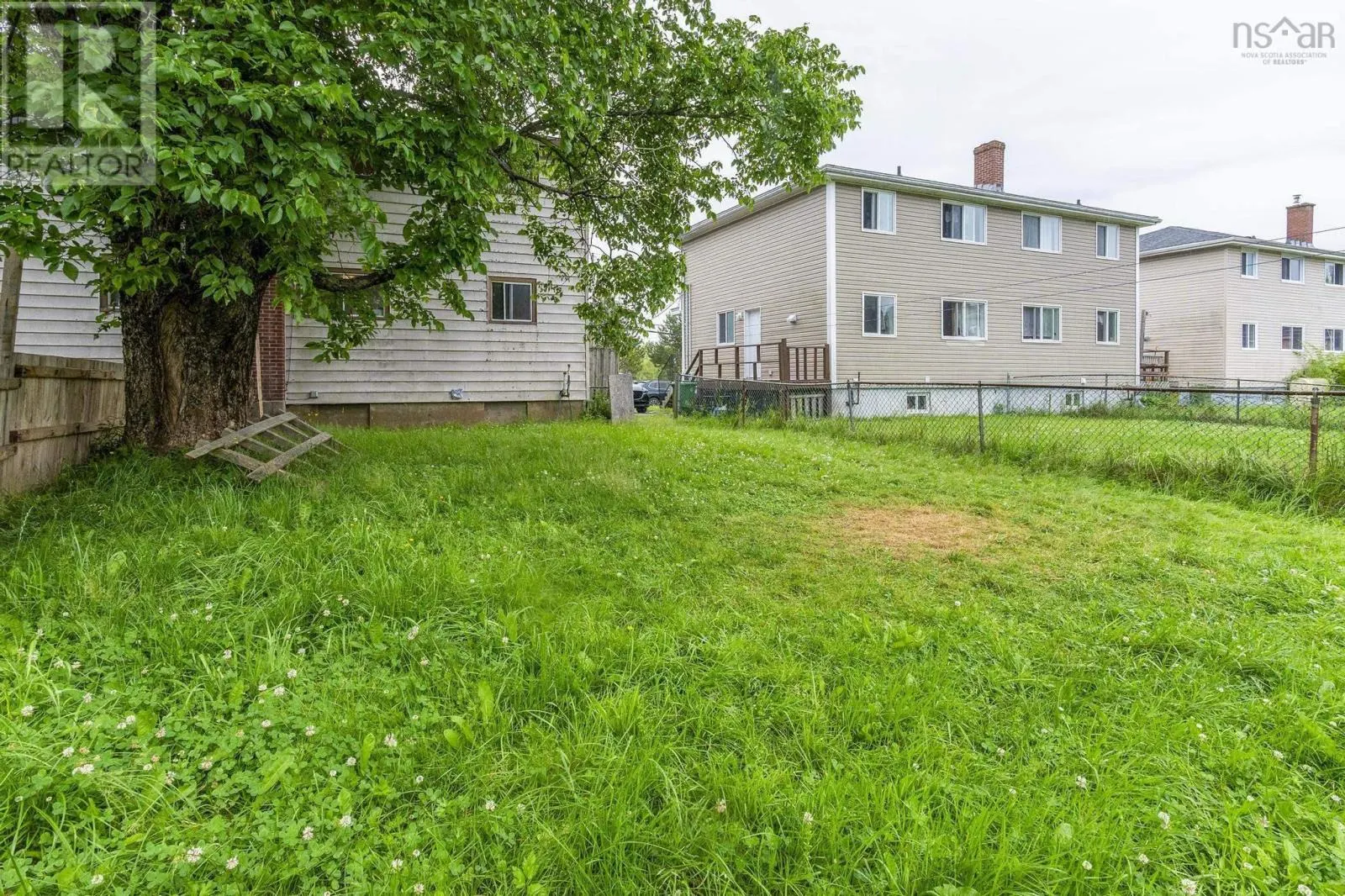 91/93 Roleika Drive