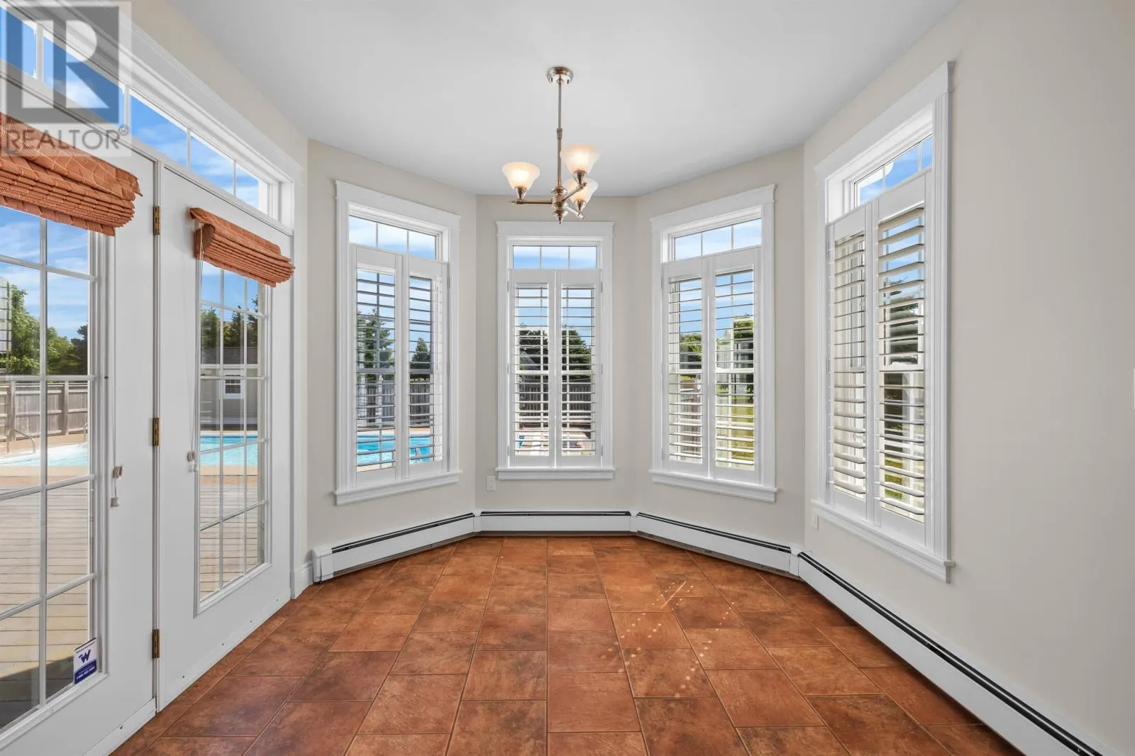 10 Galway Court