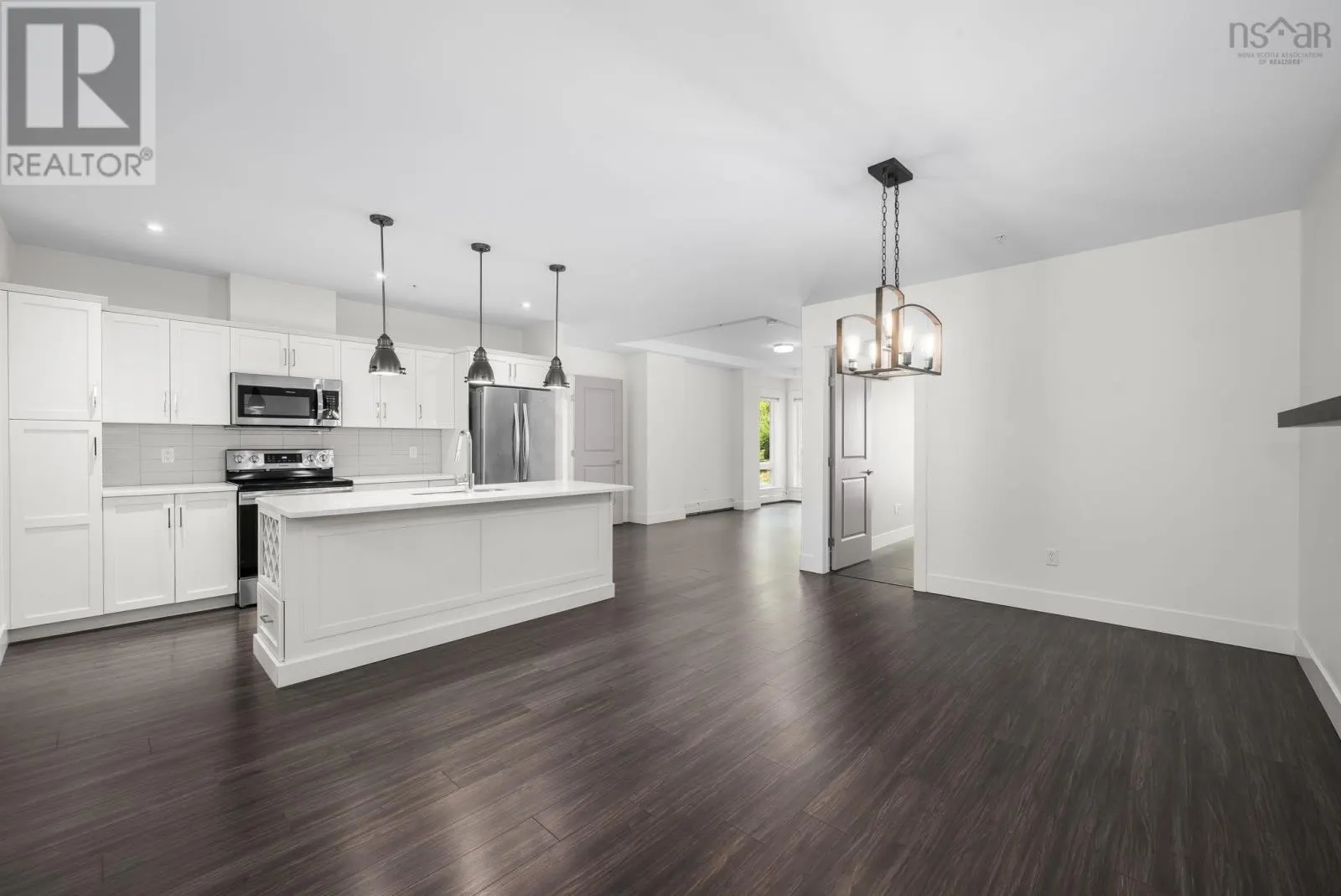 212 267 Gary Martin Drive