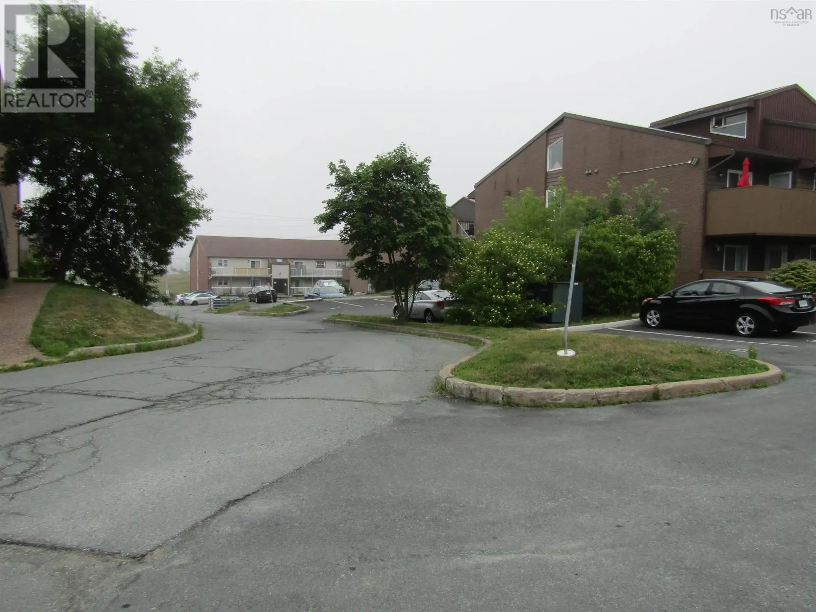 13 5 Rose Way