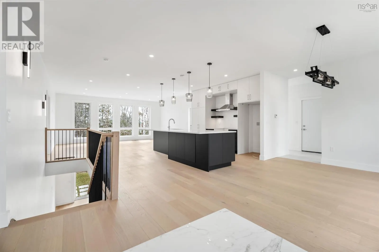 2 Merion Court