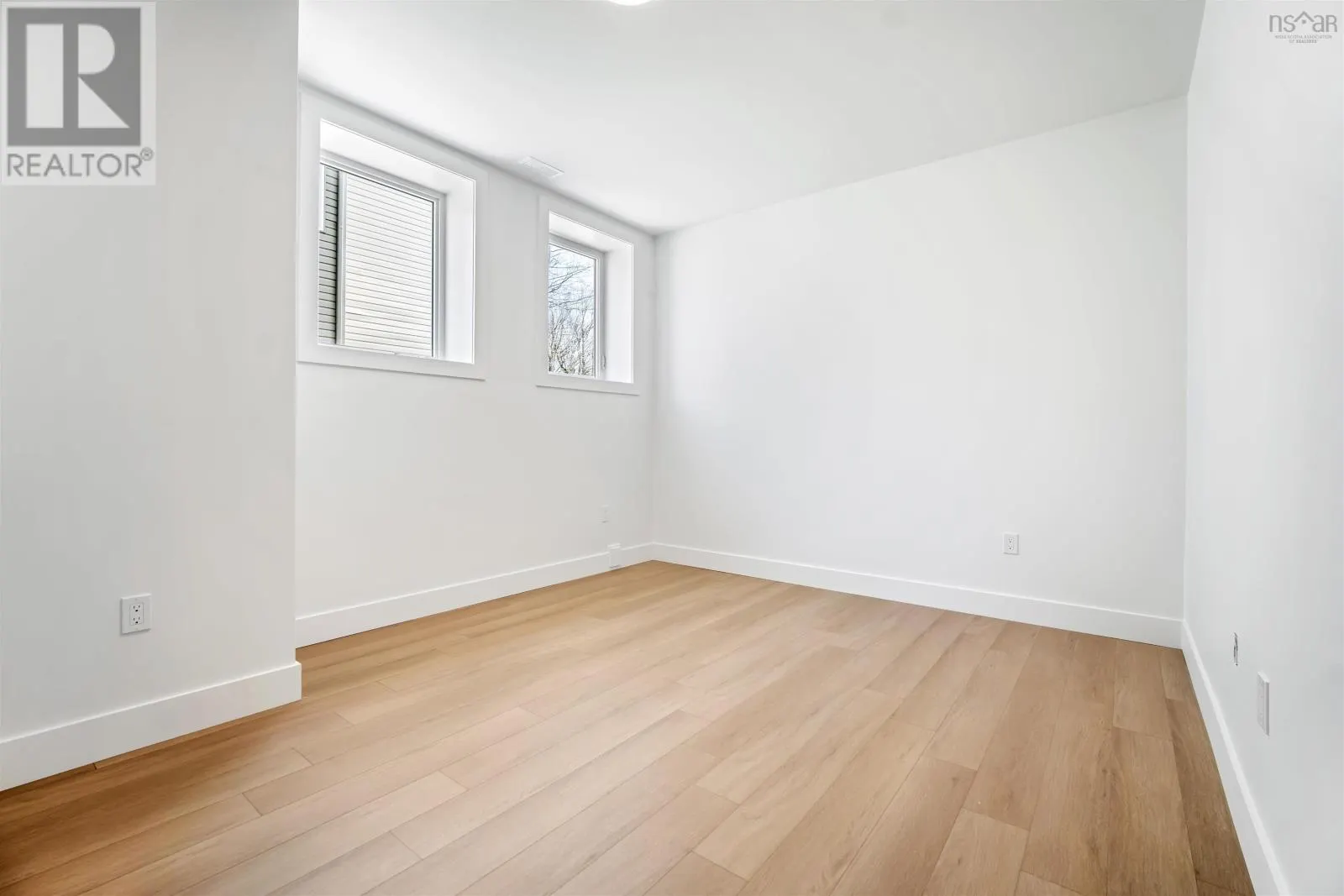 2 Merion Court