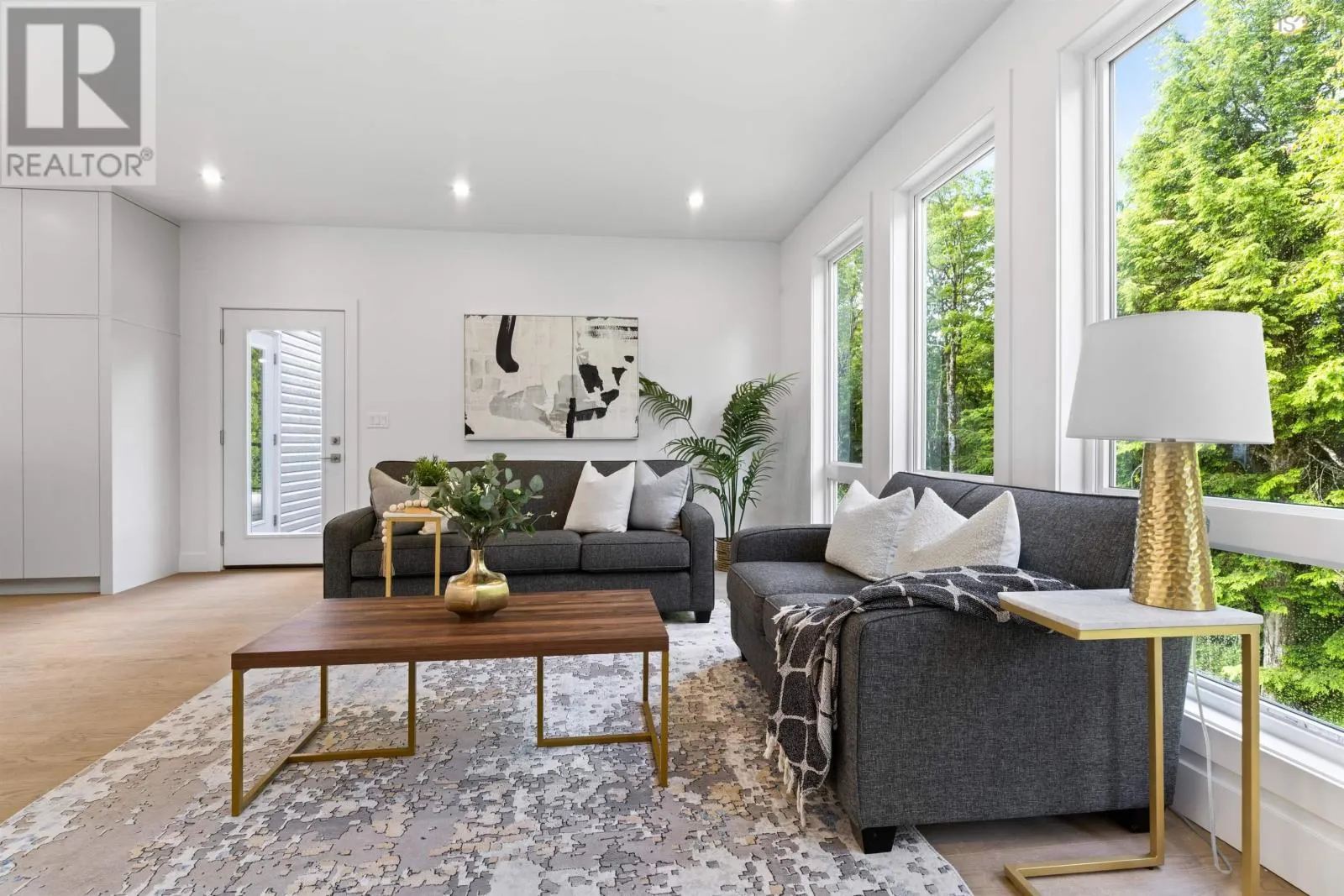 2 Merion Court