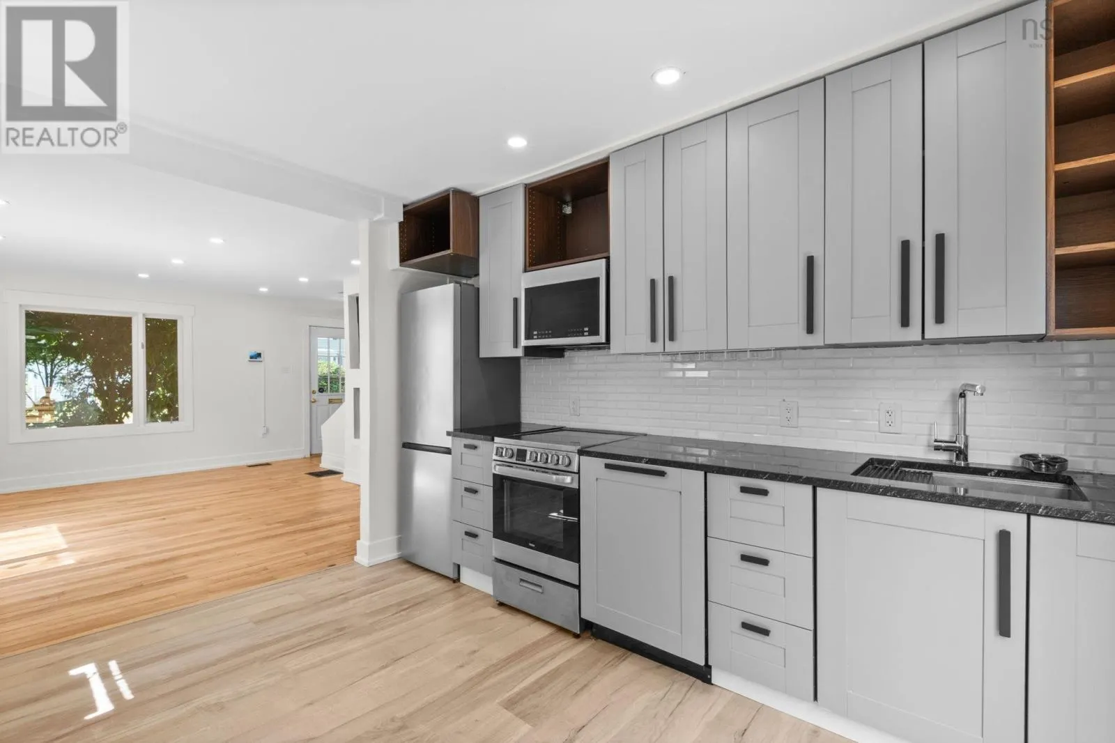 54 Symonds Street