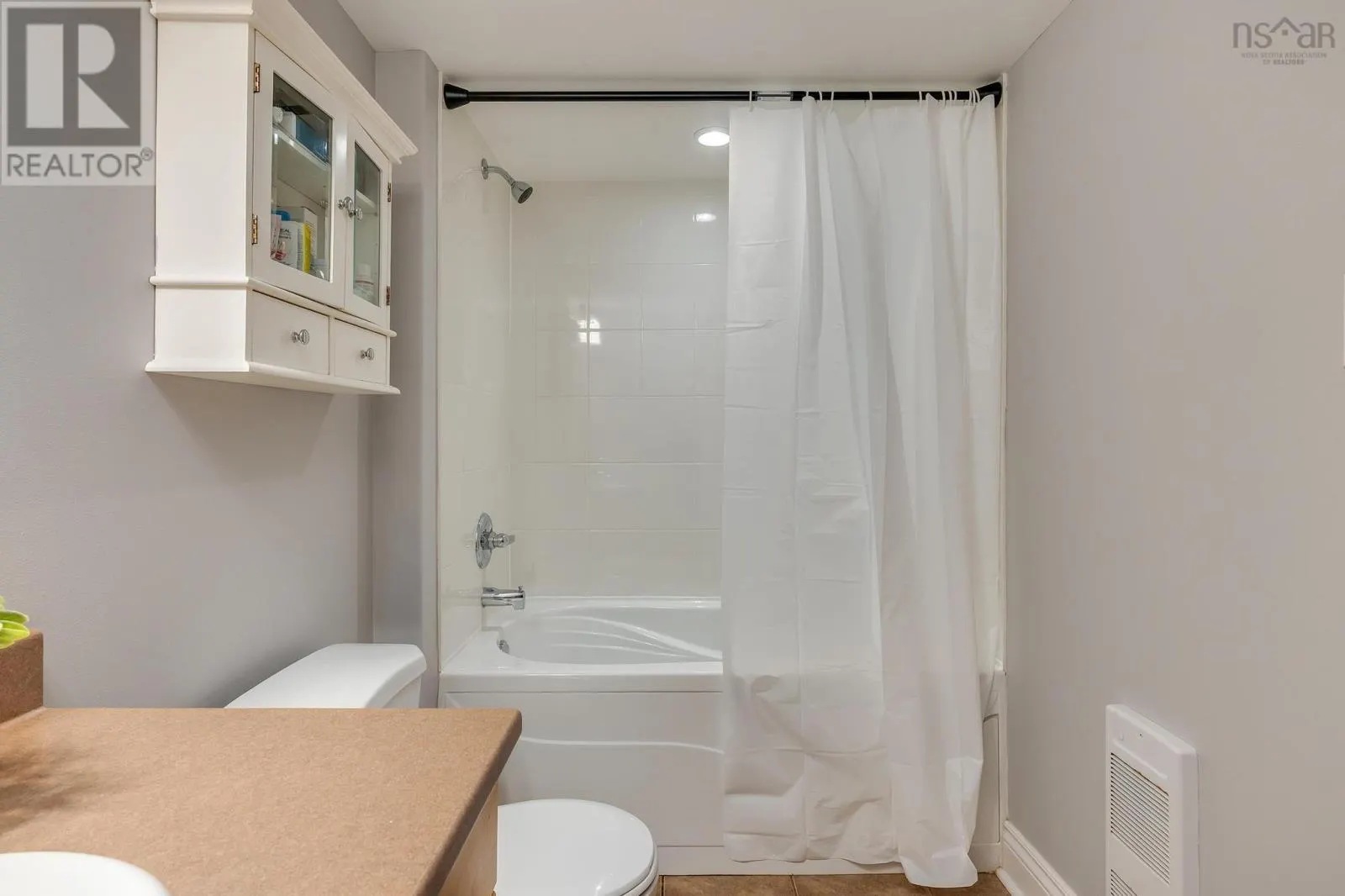 405- 5234 Morris St