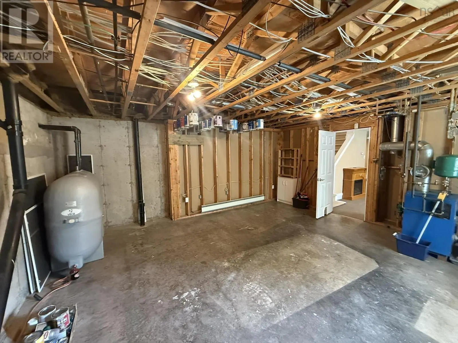 23 SILVERWOOD Drive