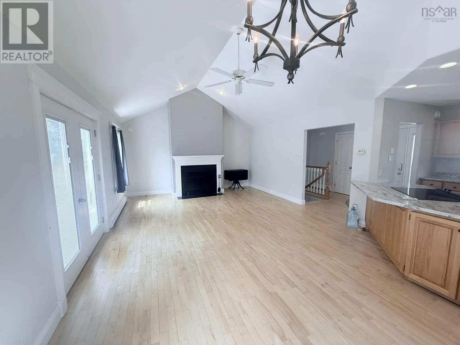 23 SILVERWOOD Drive