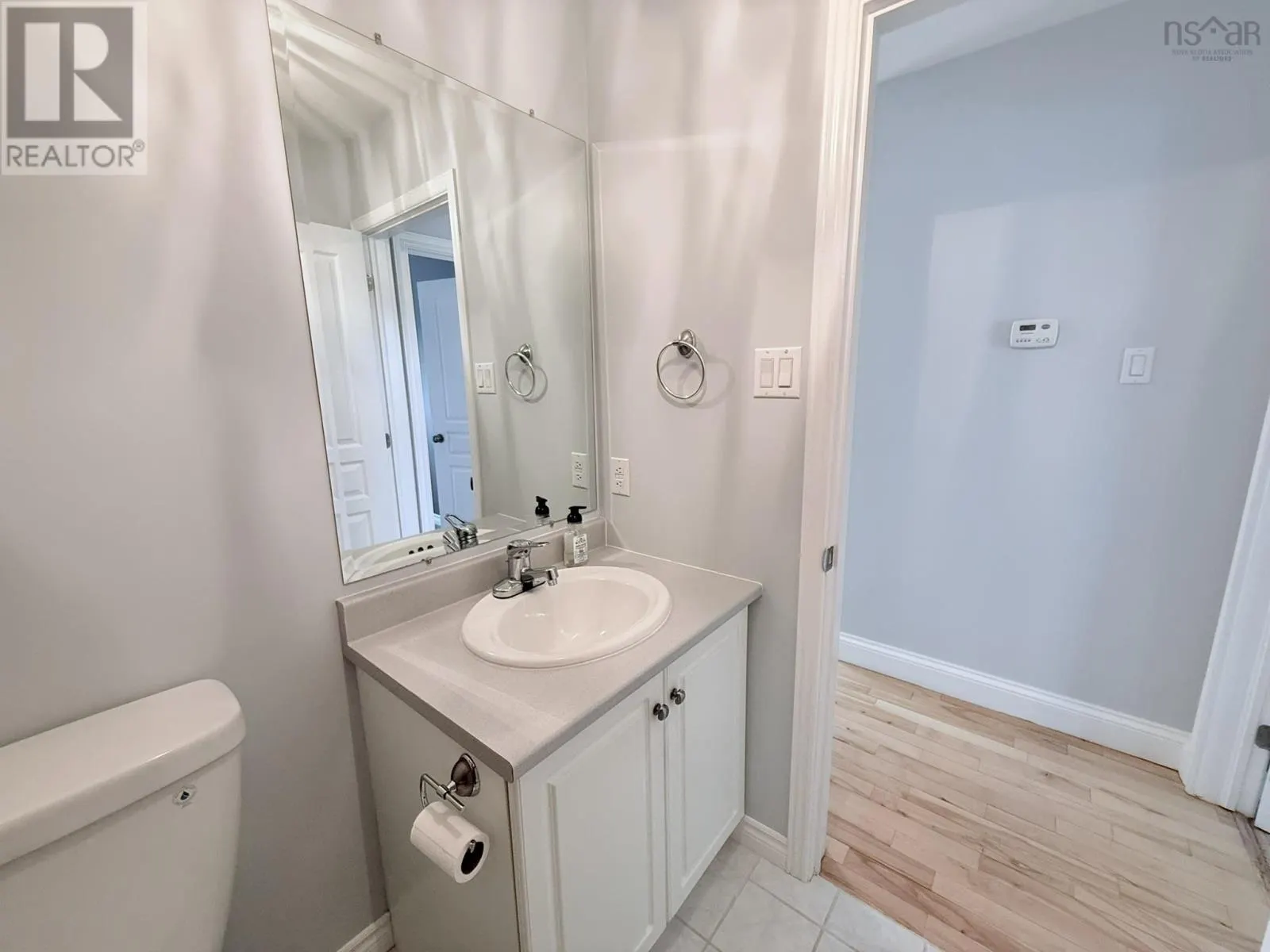 23 SILVERWOOD Drive