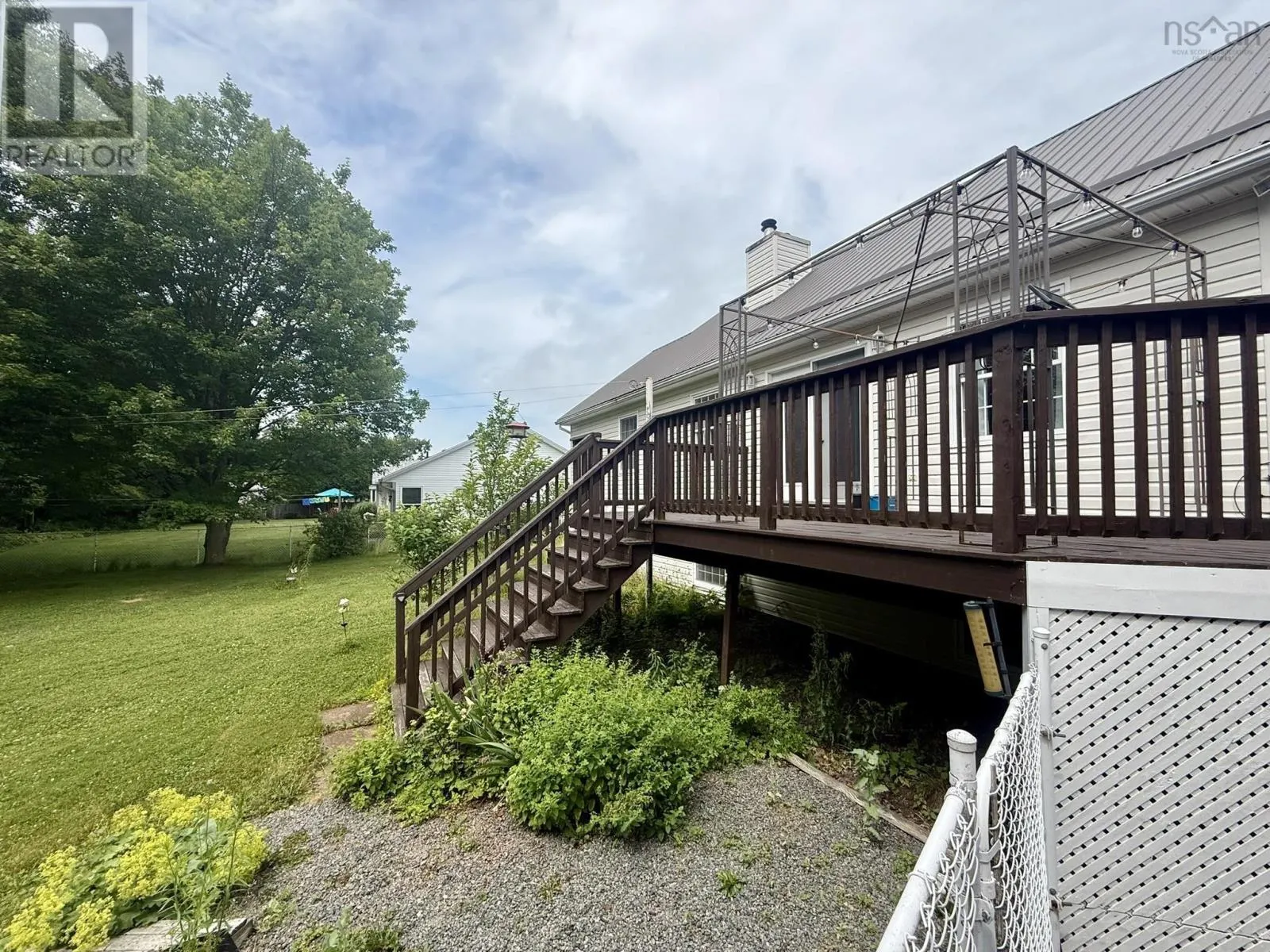 23 SILVERWOOD Drive