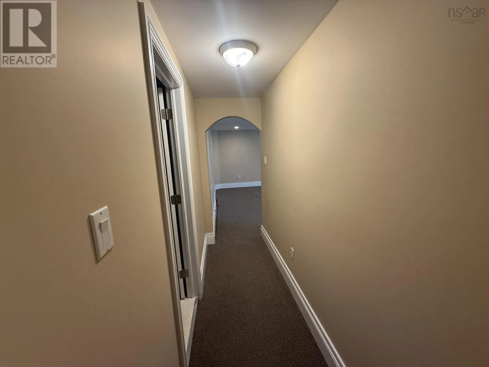 23 SILVERWOOD Drive