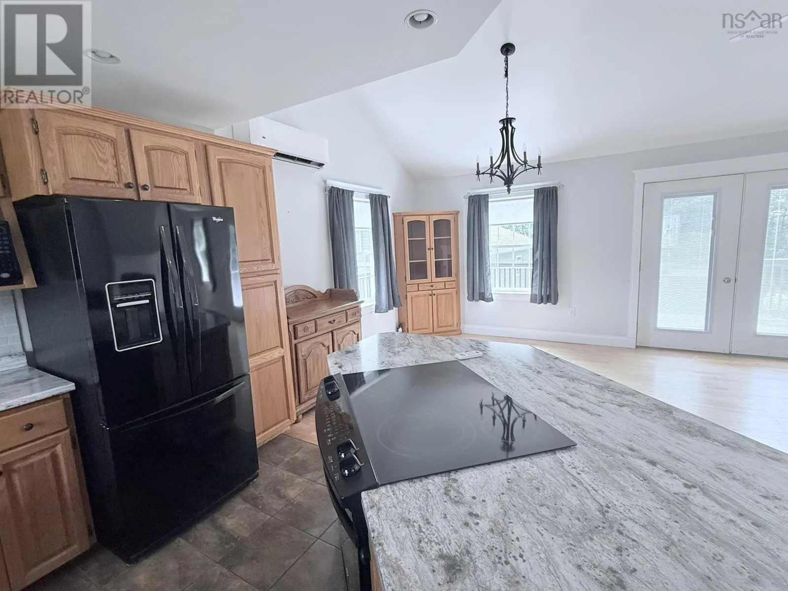 23 SILVERWOOD Drive