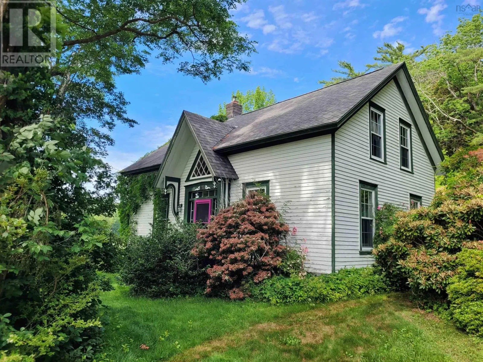 221 Highway 8