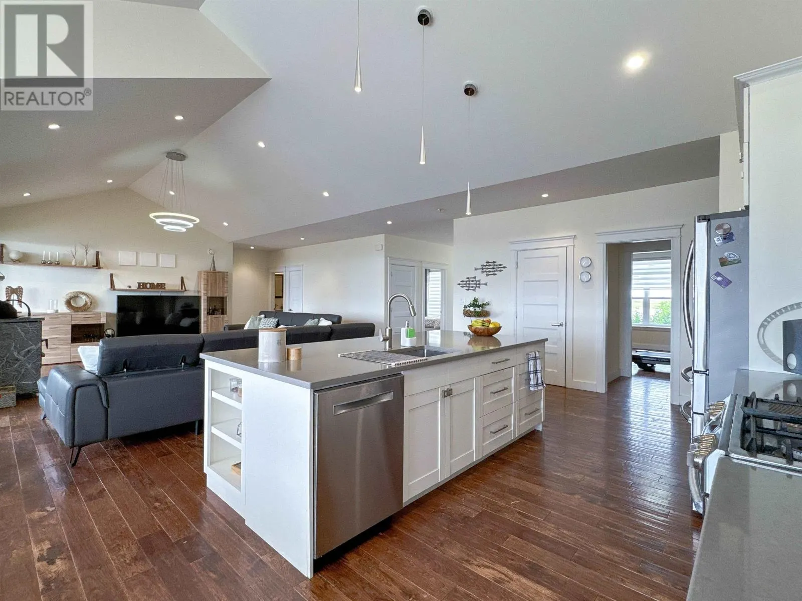 23 Paget & Keppoch Lot Crescent
