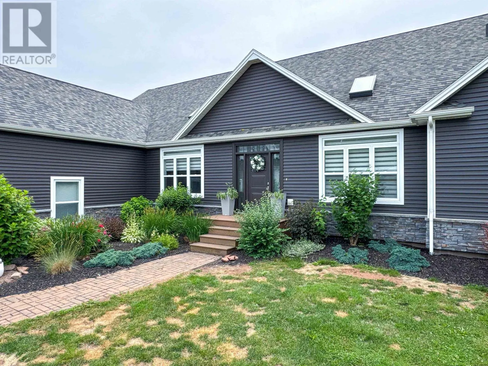 23 Paget & Keppoch Lot Crescent