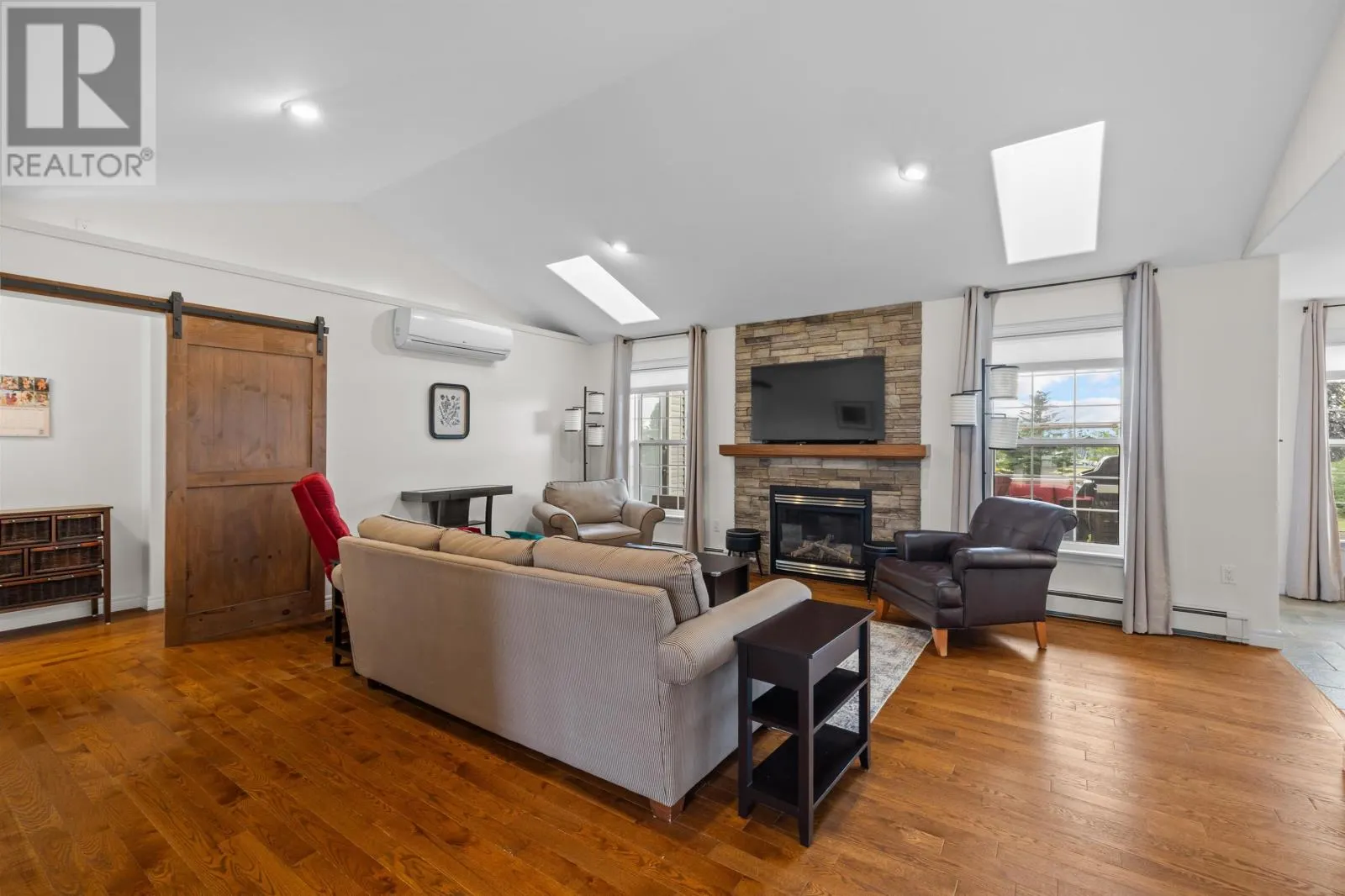 102 Primrose Drive